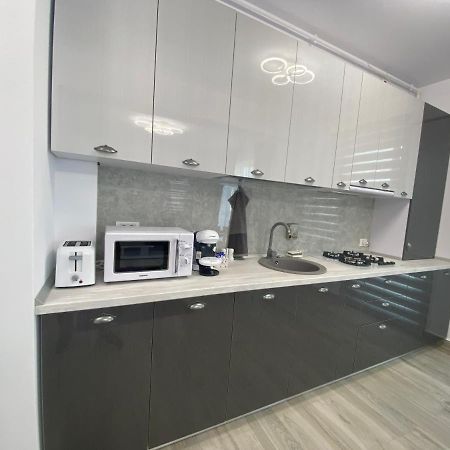 Апартаменты Alemar Royal 1 Нэводари Экстерьер фото