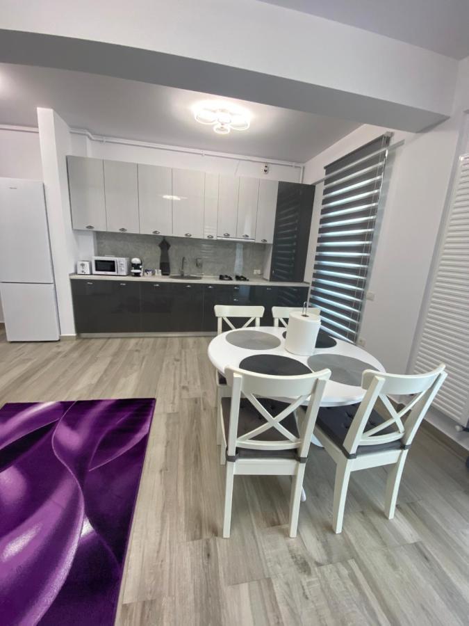 Апартаменты Alemar Royal 1 Нэводари Экстерьер фото